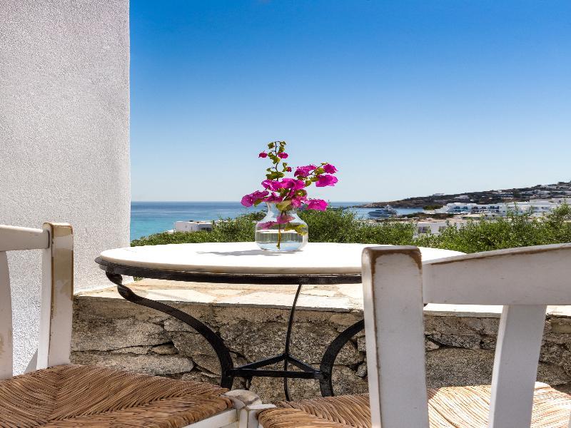 Bay Bees Sea View & Homes
